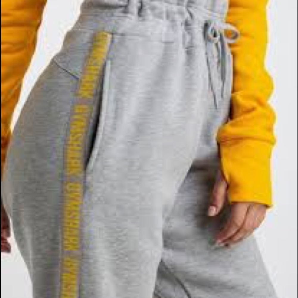 🛑SOLD🛑Gymshark Oversized Joggers-Light Grey Marl